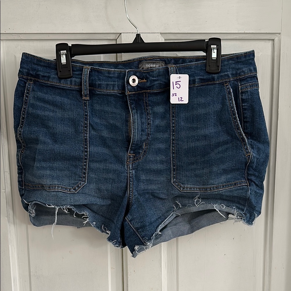 Torrid Women's Blue Denim Shorts